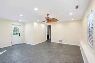 137 33rd St NW, Canton, OH 44709 - Photo 17