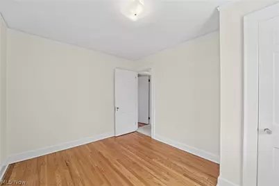3305 Glencairn Road, Huber Heights, OH 44122 - Photo 27