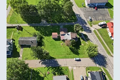 1103 W State Street, Newcomerstown, OH 43832 - Photo 5