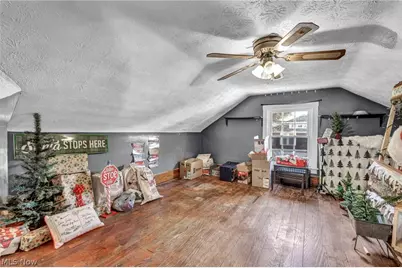 251 Norton Avenue, Barberton, OH 44203 - Photo 21