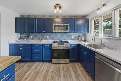 1004 Eastwood Street NE, Canton, OH 44714 - Photo 15