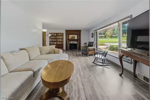 1004 Eastwood St NE, Canton, OH 44714 - Photo 7
