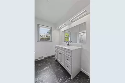 1004 Eastwood Street NE, Canton, OH 44714 - Photo 21