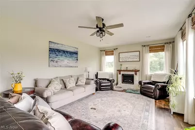 7253 Edison Street NE, Hartville, OH 44632 - Photo 13
