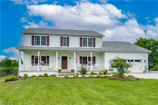 7253 Edison St NE, Hartville, OH 44632 - Photo 3
