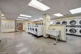 11850 Edgewater Dr, Oakwood, OH 44107 - Photo 19