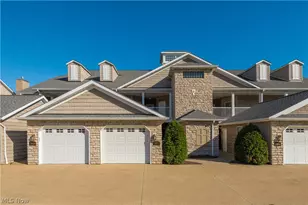 2972 Whispering Shores Dr, Vermilion, OH 44089 - Photo 3