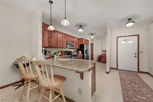 2972 Whispering Shores Dr, Vermilion, OH 44089 - Photo 5