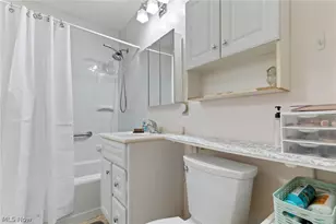 2041 15th St, Cuyahoga Falls, OH 44223 - Photo 15