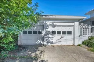 17938 Rosecliff Rd, Loveland, OH 44119 - Photo 47