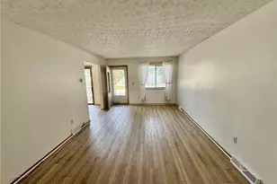 5484 Wildwood Ct, Willoughby, OH 44094 - Photo 3