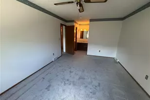 5484 Wildwood Ct, Willoughby, OH 44094 - Photo 17