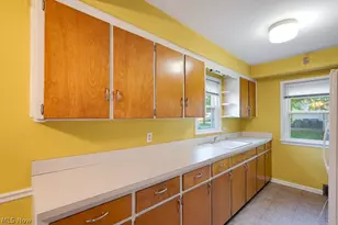 2345 10th St, Cuyahoga Falls, OH 44221 - Photo 7