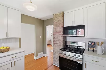 2564 Woodmere Avenue, Akron, OH 44312 - Photo 9