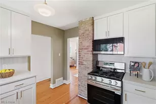 2564 Woodmere Ave, Akron, OH 44312 - Photo 9