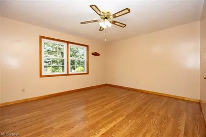 9975 Silvercreek Road, Wadsworth, OH 44281 - Photo 15