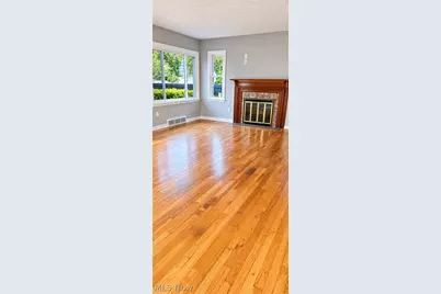 736 E Highland Avenue, Ravenna, OH 44266 - Photo 3