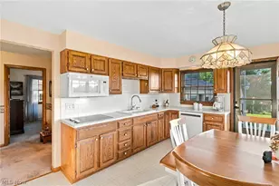 1211 Etter Rd, Mogadore, OH 44260 - Photo 7