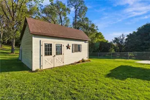 1211 Etter Rd, Mogadore, OH 44260 - Photo 17