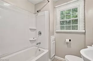 2723 Maplewood St, Cuyahoga Falls, OH 44221 - Photo 15