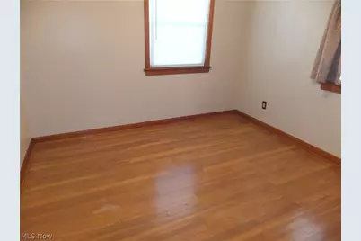 5905 Vandalia Avenue, Loveland, OH 44144 - Photo 13