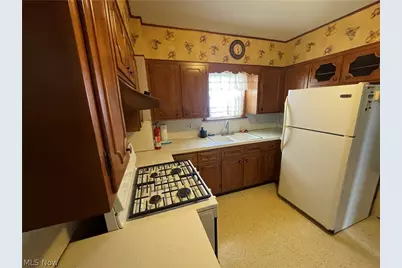 127 Manchester Avenue, Youngstown, OH 44509 - Photo 9