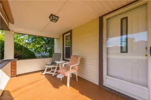 6077 Lake Ave, Elyria, OH 44035 - Photo 7