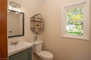 12800 Redwood Ave NW, Uniontown, OH 44685 - Photo 17