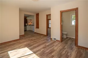 12800 Redwood Ave NW, Uniontown, OH 44685 - Photo 13