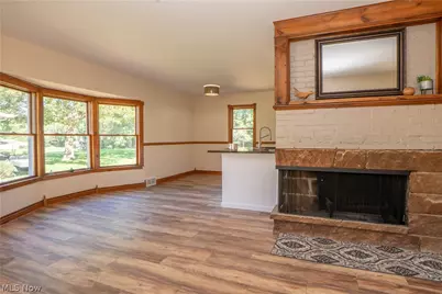 12800 Redwood Avenue NW, Uniontown, OH 44685 - Photo 7