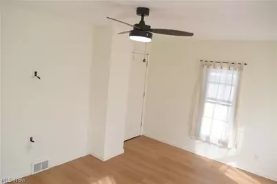 166 17th Street NW, Barberton, OH 44203 - Photo 23