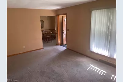 403 E 323rd Street, Willowick, OH 44095 - Photo 11