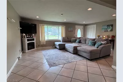 9495 Seymour Drive, Streetsboro, OH 44241 - Photo 7