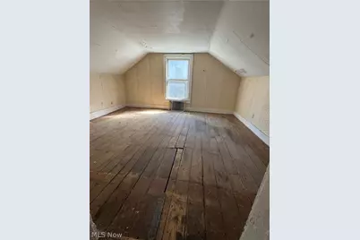 211 Marquand Avenue, Conesville, OH 43811 - Photo 15
