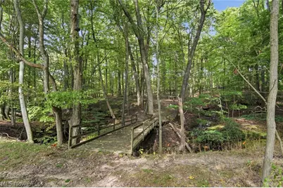 559 Houghton Road, Sagamore Hills, OH 44067 - Photo 37