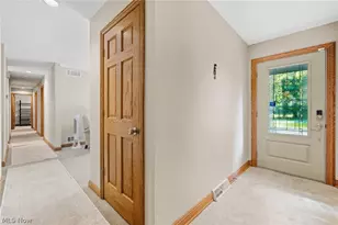 559 Houghton Rd, Sagamore Hills, OH 44067 - Photo 3