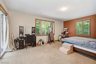 559 Houghton Rd, Sagamore Hills, OH 44067 - Photo 17