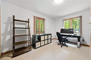 559 Houghton Rd, Sagamore Hills, OH 44067 - Photo 21