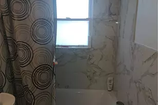 480 W Hylda Ave, Youngstown, OH 44511 - Photo 3