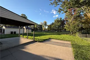 676 Lucille Dr, Elyria, OH 44035 - Photo 3