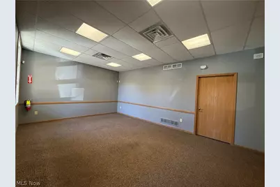 4824 Cleveland Avenue S, Canton, OH 44707 - Photo 5