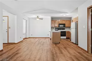 5972 Callaway Cir, Youngstown, OH 44515 - Photo 9