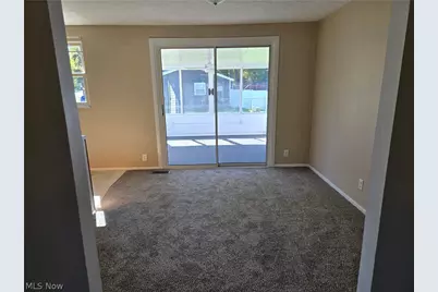 1025 Sunnywood Lane, Ravenna, OH 44266 - Photo 13