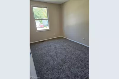 1025 Sunnywood Lane, Ravenna, OH 44266 - Photo 17