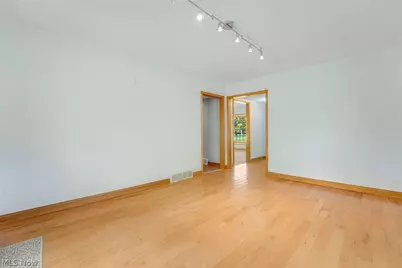 7487 King Memorial Road, Mentor, OH 44060 - Photo 33