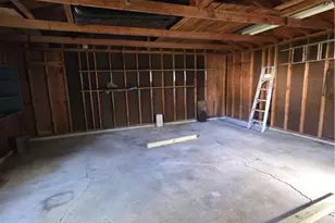1565 E 332nd St, Eastlake, OH 44095 - Photo 39