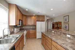 779 Timberline Trail, Northfield, OH 44067 - Photo 5