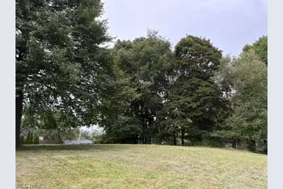 Landscape Circle NW, Canton, OH 44709 - Photo 7
