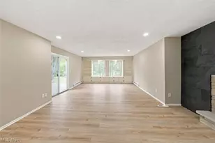270 Michigan Ave, Elyria, OH 44035 - Photo 11