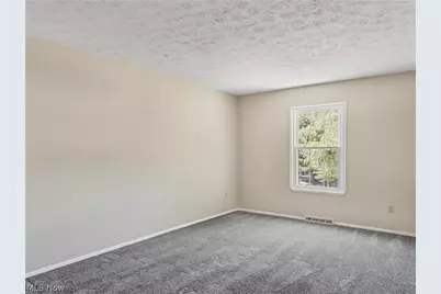 4927 Friar Road #Unit D, Stow, OH 44224 - Photo 13